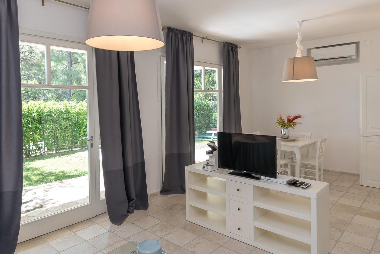 Baia Dei Mergoli Hotel マッティナータ エクステリア 写真